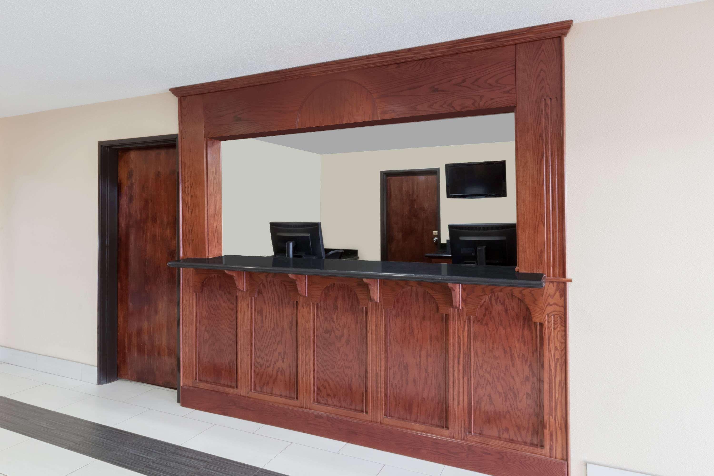 Super 8 South By Wyndham Hotel Bowling Green Bagian luar foto