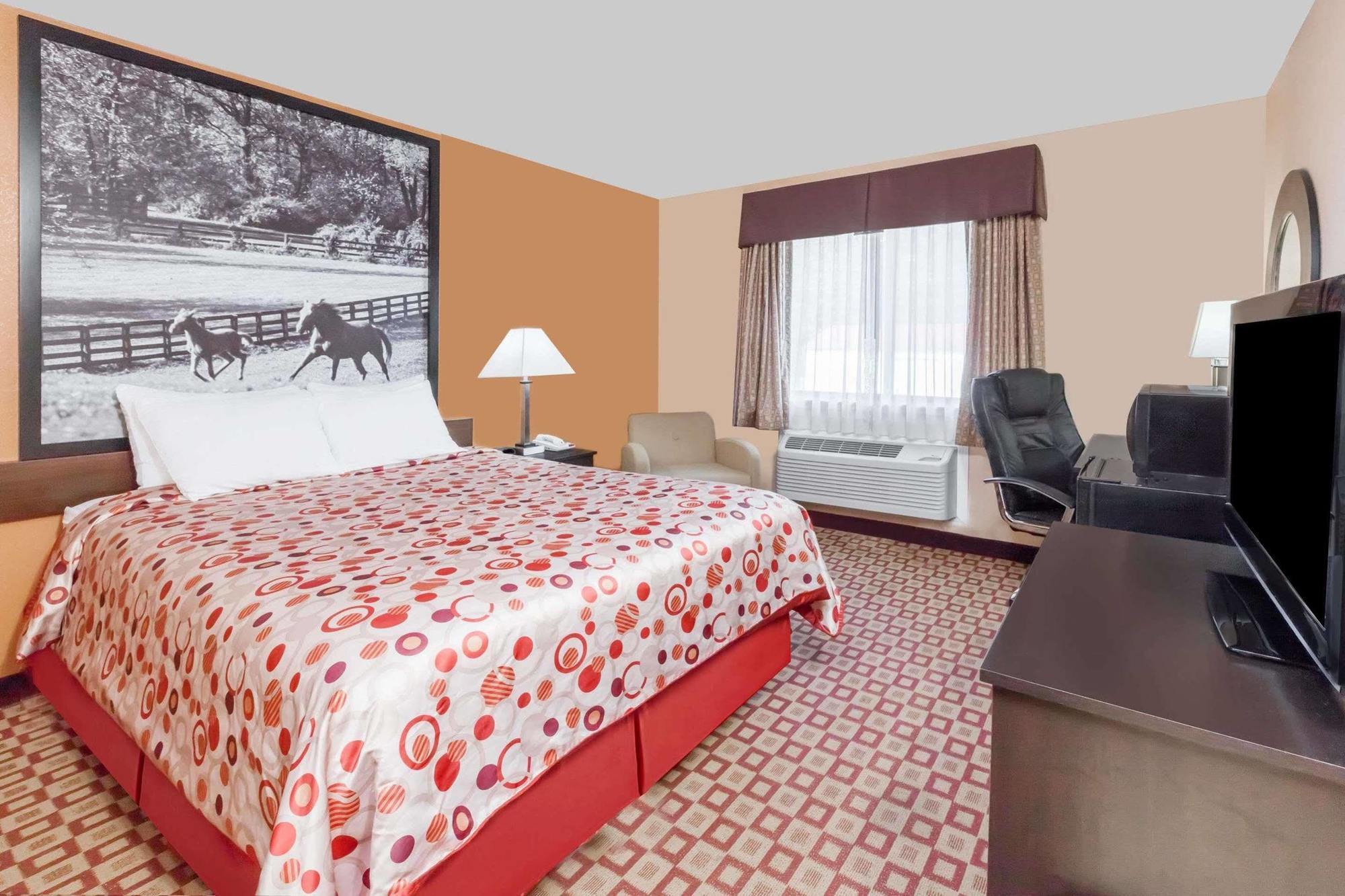 Super 8 South By Wyndham Hotel Bowling Green Bagian luar foto